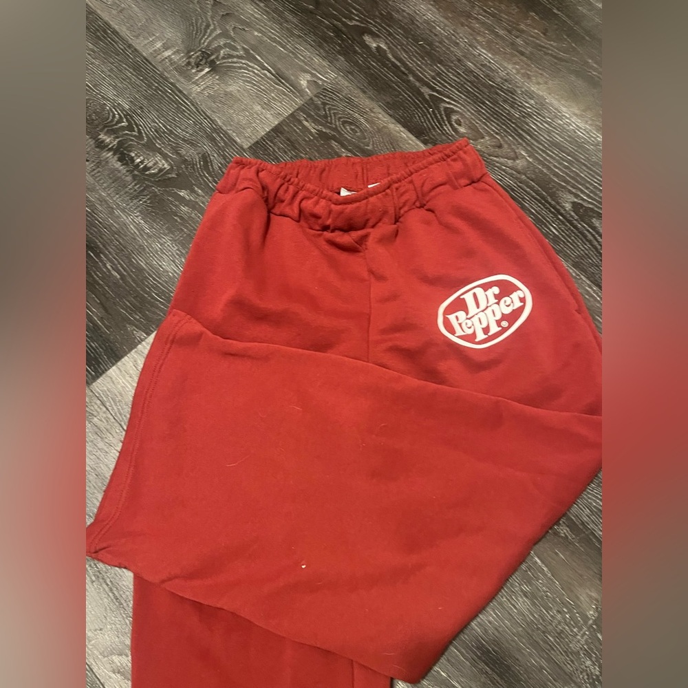 Dr Pepper sweats!
